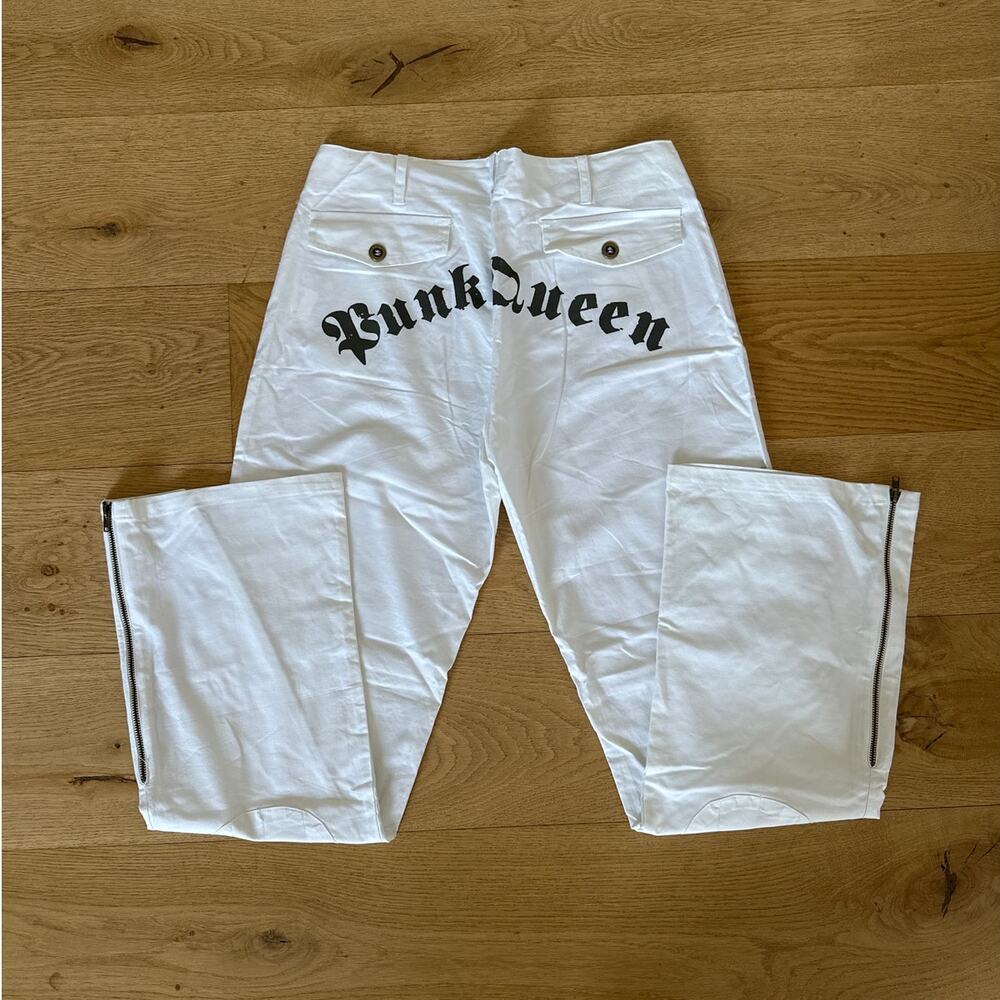 Sandi - Punk Queen Zip Leg Pants in White & Black